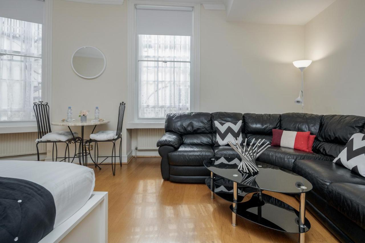 Oxford Street Homestay London Exterior photo