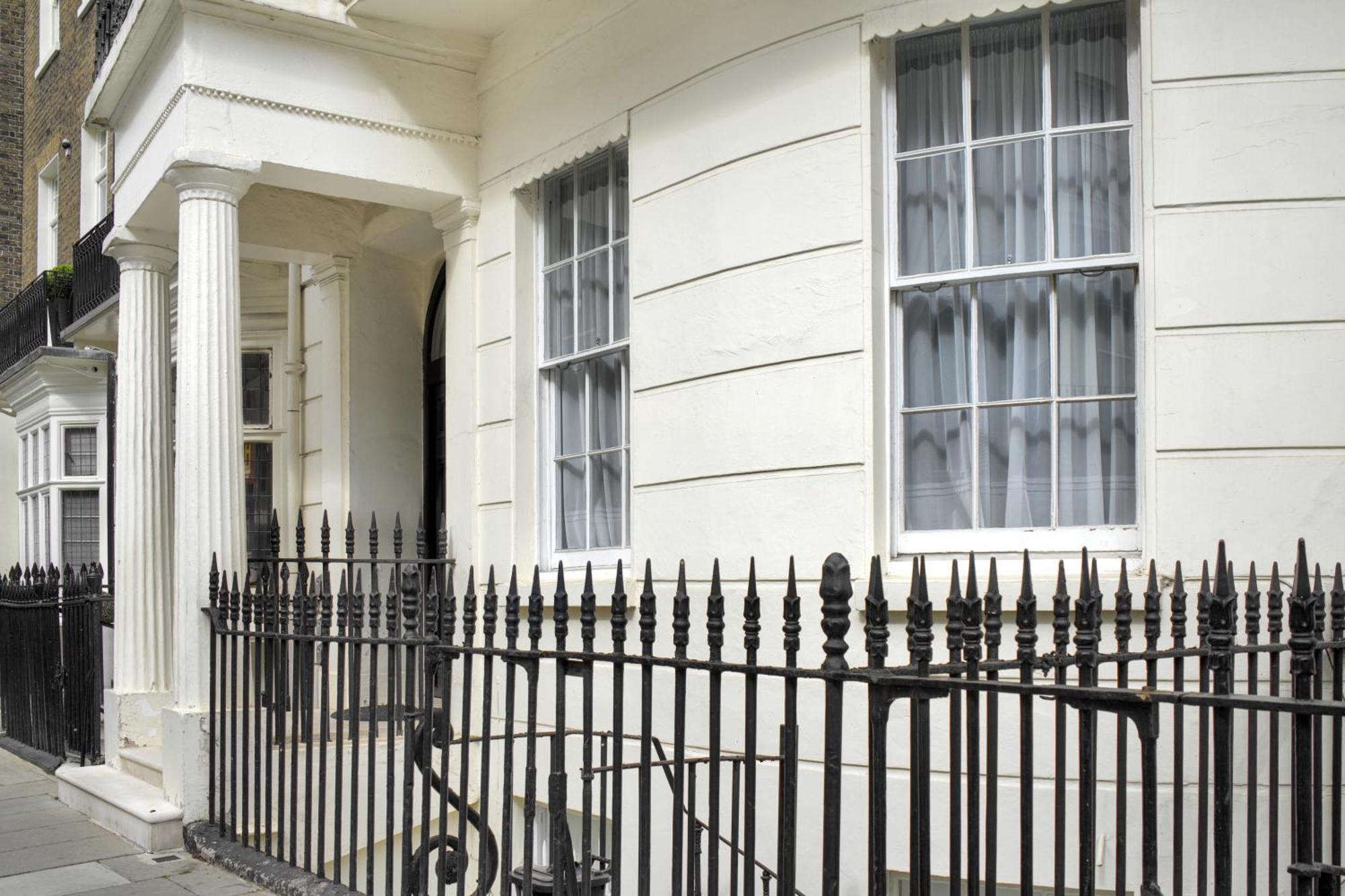 Oxford Street Homestay London Exterior photo